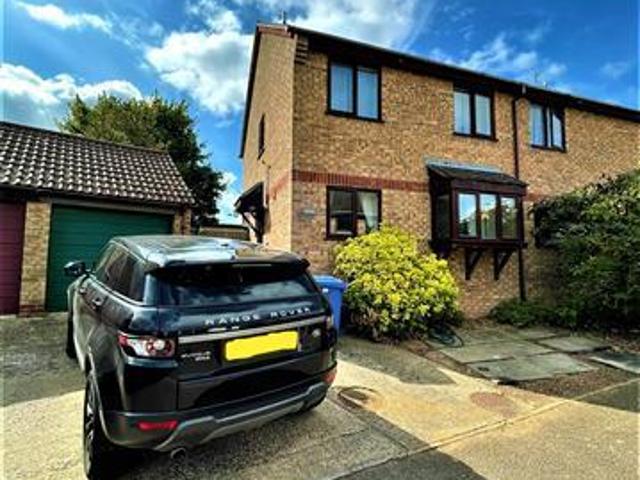 Bungay, Suffolk 3 bed house to rent £1,000 pcm £231 pw