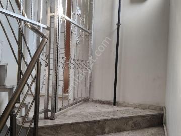 Buca Mustafa Kemal Mahallesinde 2+1 Açık Mutfak Salon Teraslı Kiralık Daire