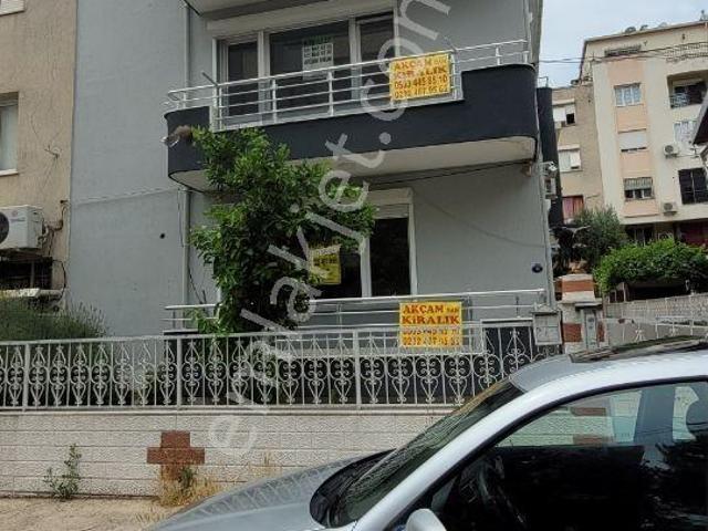 Buca Menderes Mahallesinde Kiralık Dubleks