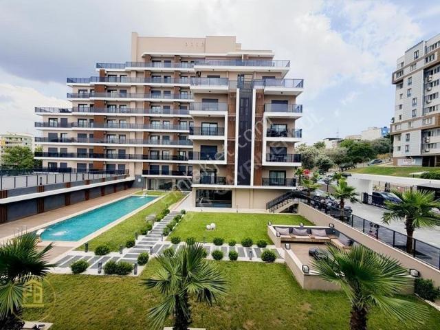 Buca North Cıty 1+1 Eşyalı Kiracılı Satılık Daire