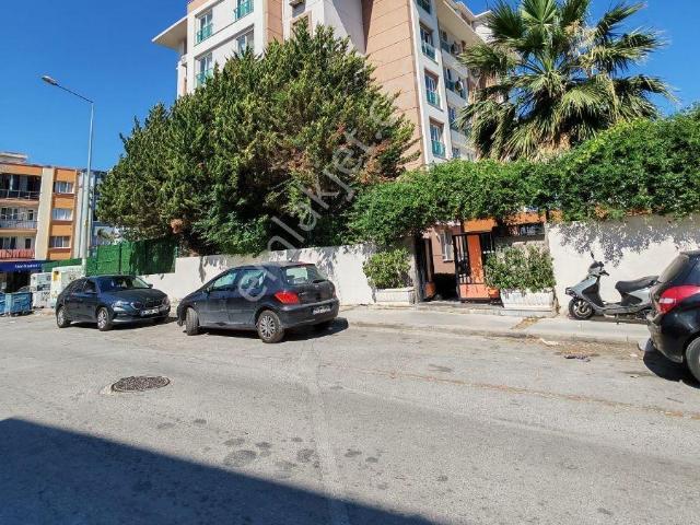 Buca Atatürk Mah.site İçi Lüks Eşyalı Ara Kat Satılık 1+1 Daire