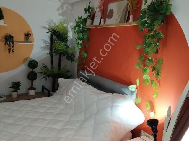 Buca Atatürk Mahallesinde Full Eşyalı 1+1 Kiralık Daire |