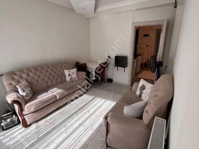 Buca Atatürk Mahallesinde Full Eşyalı Kiralık 2+0 Daire