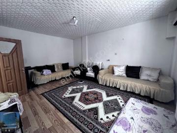 Buca Atatürk Mahallesinde Kiralık Eşyalı 2+1 Kapalı Mutfak Daire