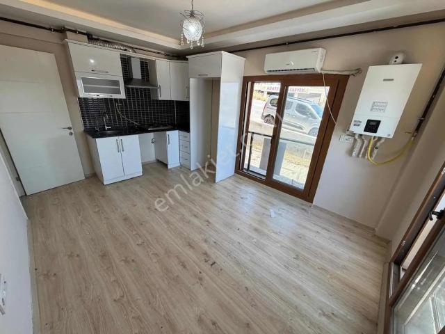 Buca Adatepe Mahallesinde Kiralık 2+1 Doğalgazlı Klimalı Ev
