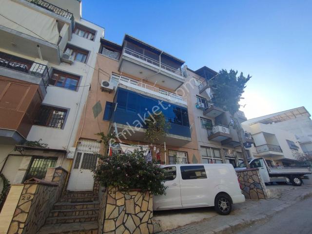 Buca Adatepe Mh.2+1 Açık Mutfak Teraslı Doğalgazlı Kiralık Daire