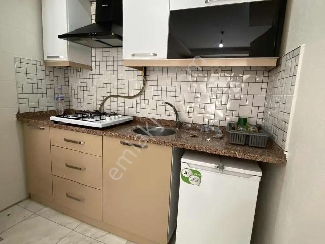 Buca Adatepe'de Kiralık 2+1 D.gazve Klimalı Eşyalı Balkonlu Ev