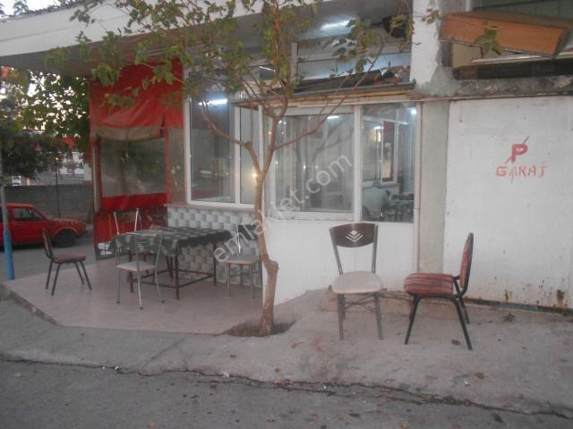 Buca Çaldıran Mah./benzinlik Yanında Mahallenin Girişinde/244m2 Binanın 3'de1hissesi Satılık.