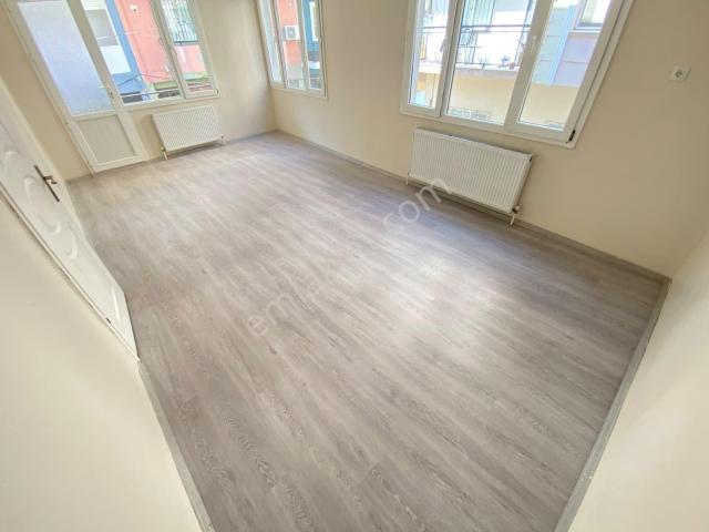 Buca Çamlık Mah.de 2+1 110m2 Dgazlı Arakat Ayrı Mutfak Kiralık Daire