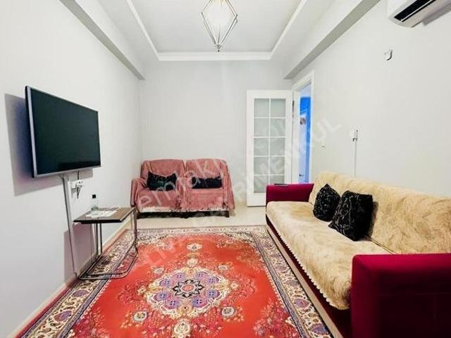 Buca Çamlıpınar'da Bahçeli Ebeveyn Banyolu 2+1satılık Daire