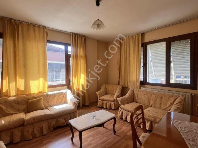 Buca Belediyesi Civarı 3+1 Mobilyalı Daire