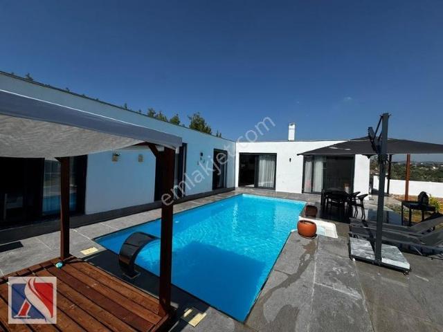 Buca Belenbaşı 380 M2 Arsa İçinde Lüx 6+1 Villa