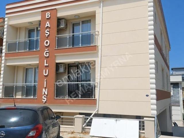 Buca Dokuz Eylül İibf'sine 8.dk Mesafede Kiralık Eşyalı1+1 Daire