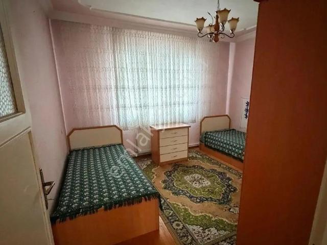 Buca Fırat Mah. 3+1 125 M2 Doğalgazlı Full Eşyalı Kiralık Daire