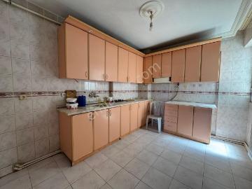 Buca Fırat Mahallesinde Site İçinde Kiralık 120m2 3+1 Daire