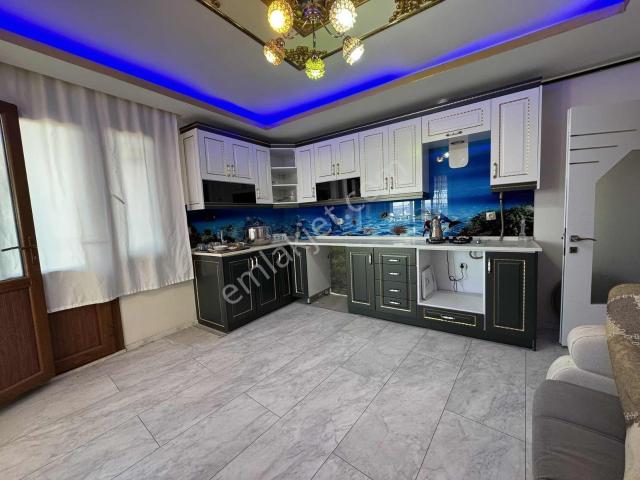 Buca Göksu Mah. Merkezi Konumda 3+1 Satılık Teraslı Daire