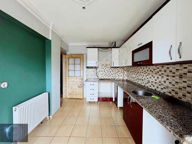 Buca Göksu Mah/de Kiralık 2+1 D.gazlı Çift Balkonlu Daire