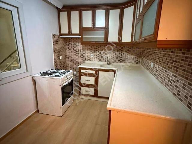 Buca Göksu'da Satılık 2+1 Yüksek Giriş Daire | 85m²