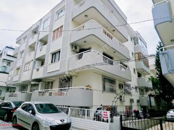 Buca İşçievleri Barış Mah.merkezi Konum Satılık 3+1 Daire