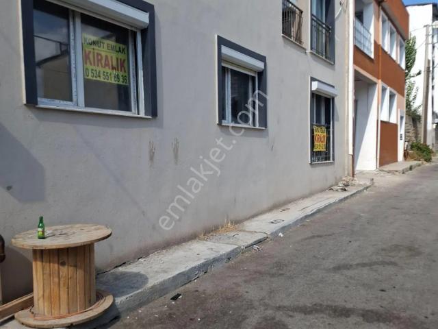 Buca İnönü Mahallesinde Kiralık 2+1 Daire