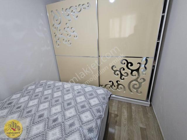 Buca İnönü'de Satılık 2+1 Daire, 90m², Doğalgazlı, Krediye Uygun