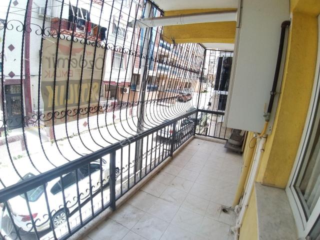 Buca Şirinyer Laleli Mahallesinde/uçanyolyakını/izbana10dk. Mes/190m2/4+1/arakat Satılık Daire