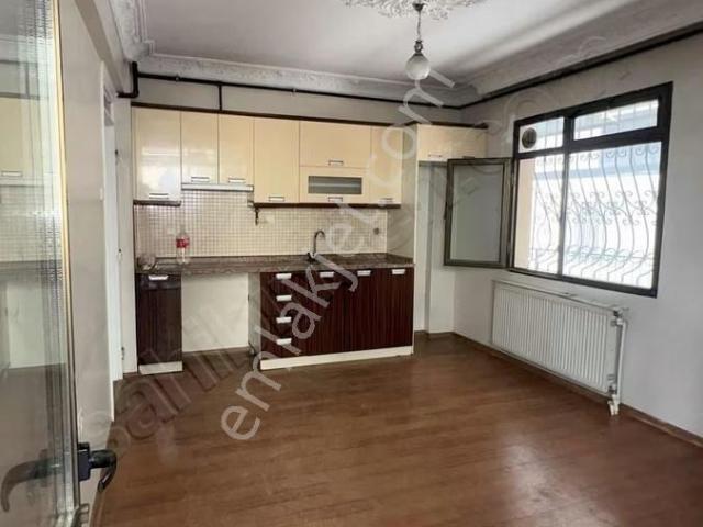 Buca Şirinyer Merkezde Kiralık Daire