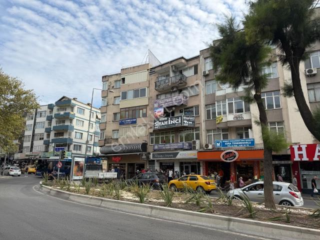 Buca Şirinyer Merkezi Konum Da Eşyalı Satılık 1+1 Daire