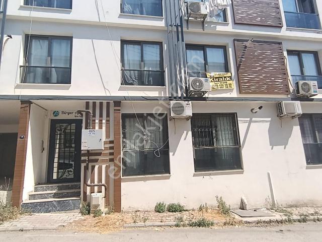 Buca Kadın Doğum Ve Üniversite Yakını 1+1 Eşyalı / Doğalgazlı