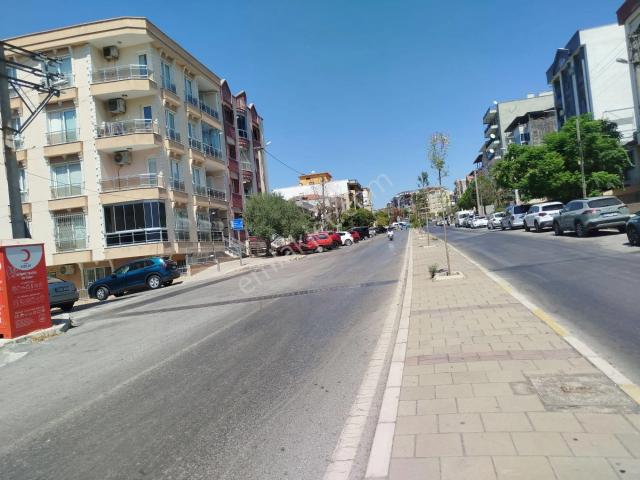 Buca Kocatepe Mahallasi Köşe Ve Bulvar Yol Cepheli 120m2 Dubleks Daire