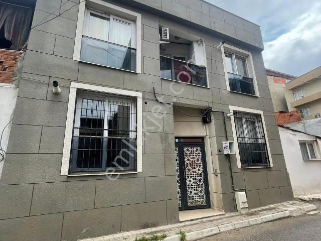 Buca Kozağaç Ta 4 Yıllık Bina Da 1+1 Geniş Ve Kullanışlı Daire
