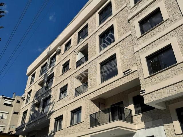 Buca Kozağaç Eşyalı 1+1 Sıfır Kiralık Daire