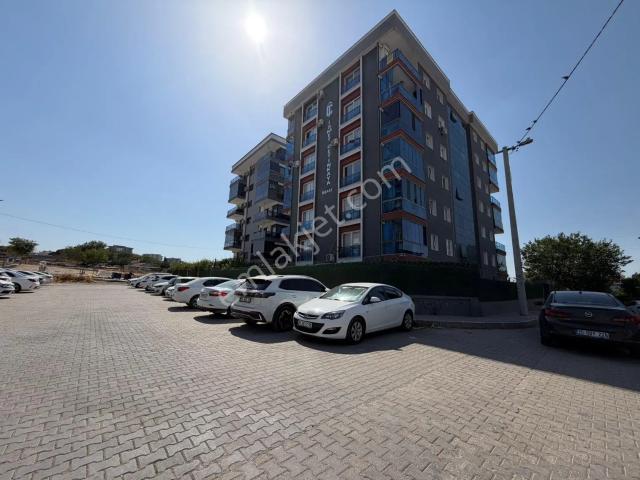 Buca Turyap'tan Site İçinde Satılık Daire