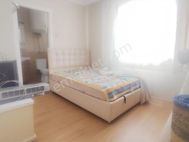 Buca Üçkuyular Merkezde 70 M2 1+1 Ebv Banyolu Çift Cephe Daire