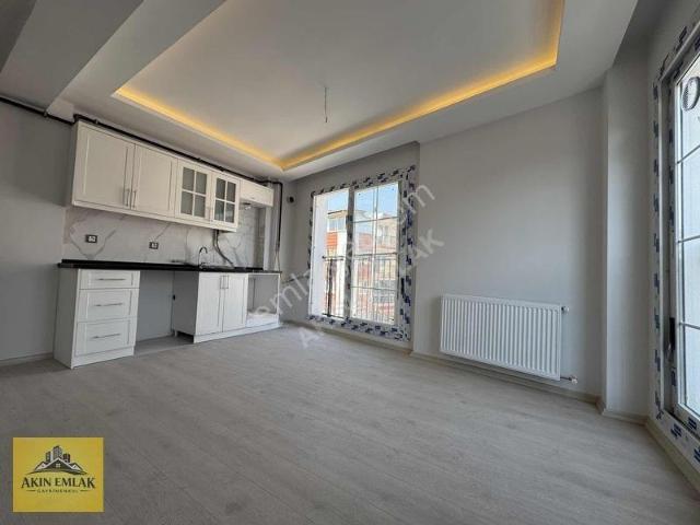 Buca Y.bağlar Mah. 2+1 Asansörlü D.gazlı Sıfır Dublex Daire