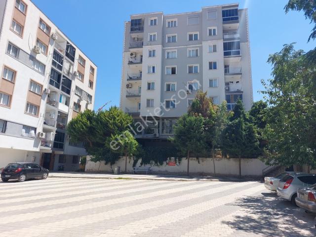 Buca Yıldız Mahallesi 125m2 Ebeveyn Banyolu Site İçi 3+1