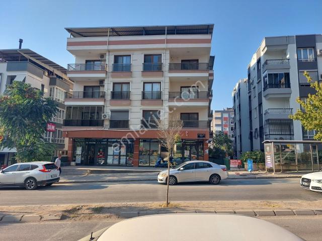 Buca Yıldız Mahallesinde Doğalgazlı Asansörlü 140m2 3+1