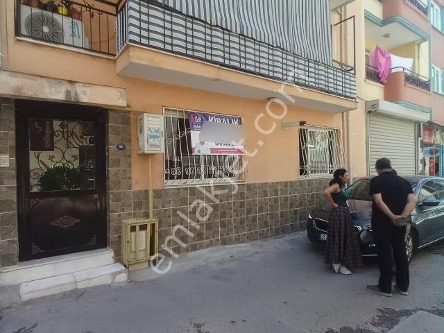Buca Yıldız Mh. | Kiralık Merkezi 2+1 Daire tadilat Yapıldı