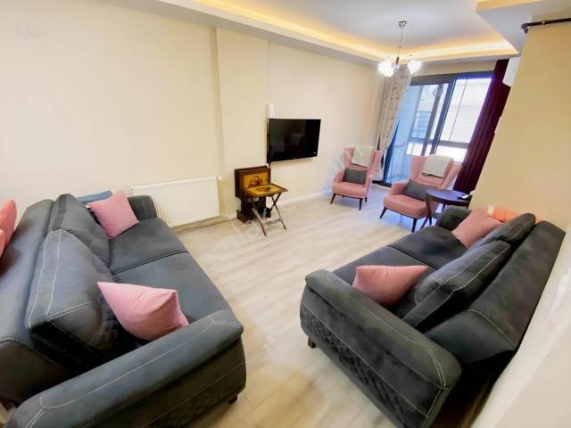 Buca Yaylacık Mahallesinde Kiralık 3+1 Full Eşyalı Asansörlü