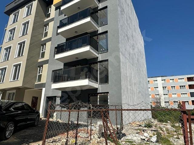 BUCA YAYLACIK ÜNV. BÖLGESİNDE 2+1 SIFIR DAİRE