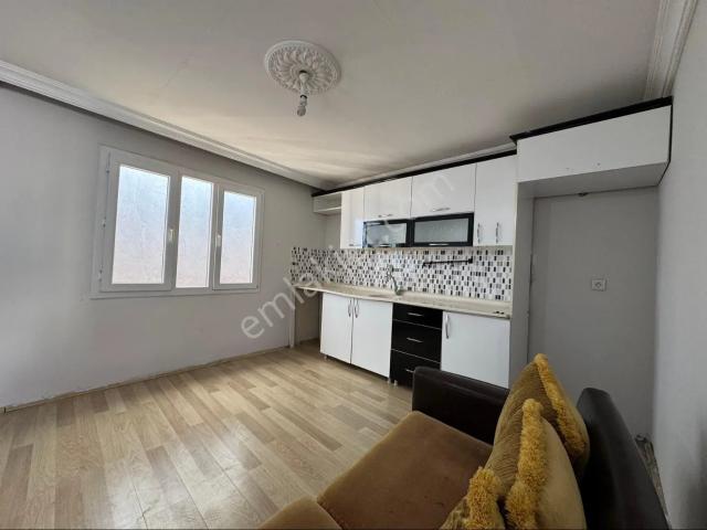Buca Yeşilbağlar Mah. 2+1 100 M2. Açık Mutfak Teraslı Kelepir Daire