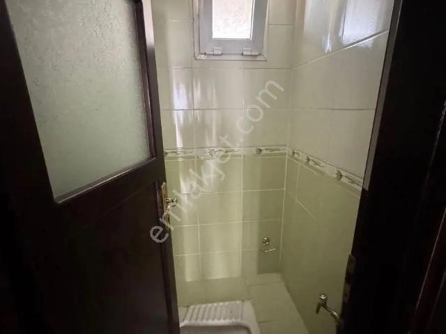 Buca Yeşilbağlar Mah. 3+1 196 M2 Kapalı Muftak Doğalgazlı Kiralık Daire