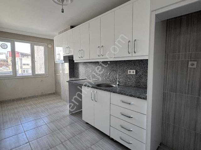 Buca Yeşilbağlar Mah.satılık 3+1d.gazlı 106 M2.masrafsız Daire