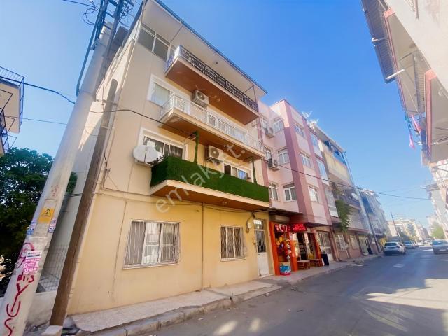 Buca Yeşilbağlar Mahallesinde 3+1 Kiralık Daire