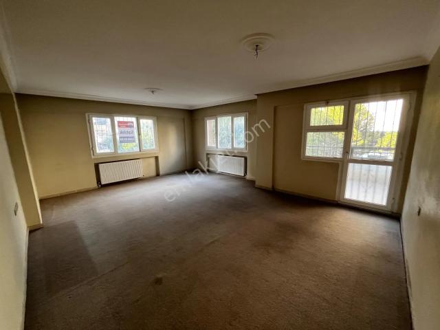 Buca Yenigün Mah. Krediye Uygun 3+1 140 M² Arakat Satılık Daire