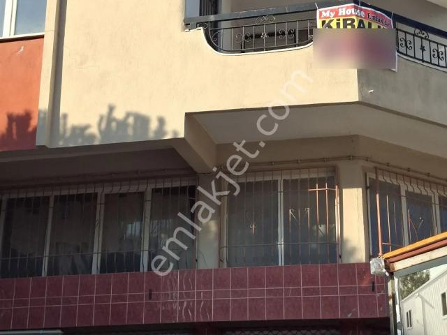 Buca Yenigün Mahallesinde Teraslı Bahçeli 3+1 Kiralık Daire