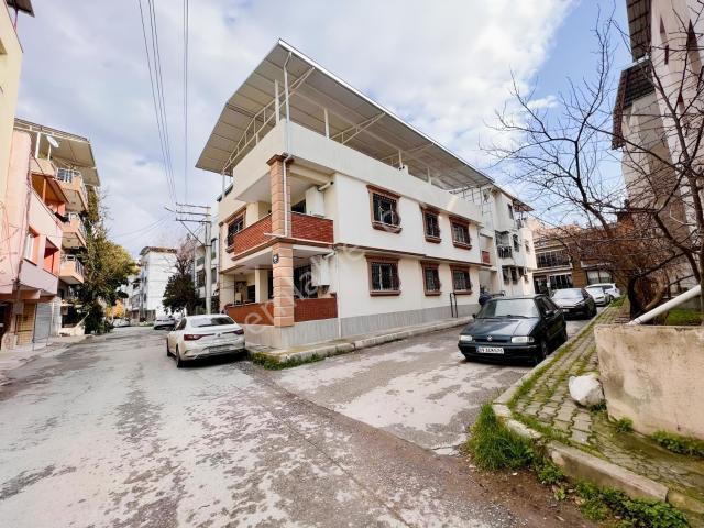 Buca Yenigün Mah'de 2 Kat Plan Projeli Satılık Müstakil Bina