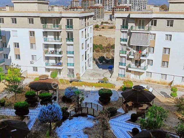 Bucak Altınkent Sitesinde Satılık 135 M2 3+1 2. Kat Daire