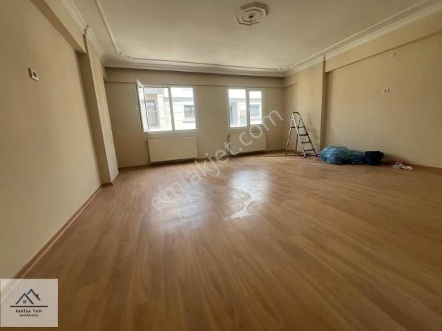 Bucaparisa'dan Hasanağa Bah.yanı Doğalgazlı 150 M2 Kiralık 3+1