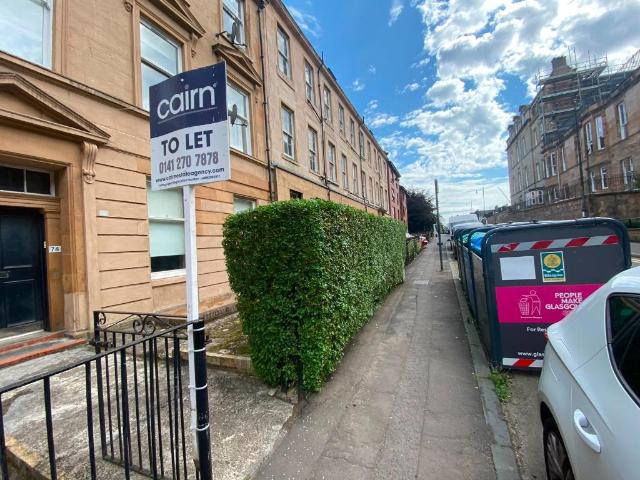 Buccleuch Street, Garnethill. 7 bed flat to rent £4,375 pcm £1,010 pw